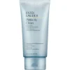 Estee Lauder Perfectly Clean Cleansing Gelee-RefinerEen ware explosie aan verfrissing voor je huid, na het aanbrengen van de Perfectly Clean Multi-Action Cleansing Gelée/Refiner, die ook nog eens mild reinigt en exfolieert tegelijkertijd.Deze veelzijdige, frisse, schuimende gel van Estée Lauder is gevuld met zachte, exfoliërende kralen.verwijdert op effectieve manier alle onzuiverheden en schilferszuivert de poriën, herstelt de huidmaakt de huid weer egaal en gladhelpt om het teveel aan huidafscheiding te beheersenJe huid ziet er gezond, fris en stralend uit Aanvullende informatie GebruiksaanwijzingGebruik 's morgens en 's avonds. Goed schudden. Zachtjes inmasseren op de droge huid en afspoelen. Vermijd het gebied rond de ogen. Ingrediënten Wateraquaeau, Sodium laureth sulfate, Acrylates copolymer, Sucrose, Lauramidopropyl betaine, Jojoba esters, Glycerin, Silybum marianum (lady's thistle) extract, Gentiana lutea (gentian) root extract, Algae extract, Lauryl methacrylate/glycol dimethacrylate crosspolymer, Caffeine, Sorbitol, Sodium cocoyl sarcosinate, Dimethicone, Zinc pca, Laureth-2, Sodium hyaluronate, Propanediol, Potassium hydroxide, Disodium cocoyl glutamate, Sodium cocoyl glutamate, Monosodium citrate, Polyquaternium-7, Sodium sulfate, Fragrance (parfum), Sodium chloride, Citric acid, Edta, Methylchloroisothiazolinone, Methylisothiazolinone, Phenoxyethanol Allergenen niet bekend Allergenen Disclaimer Let op: Hoewel we zorgvuldig allergeneninformatie op onze productpagina’s verstrekken, kunnen de ingrediënten en allergenen in de producten door de fabrikant worden aangepast. Raadpleeg daarom altijd de verpakking voordat je het product consumeert, vooral als je een allergie of intolerantie hebt. De informatie op onze website is bedoeld als aanvullende ondersteuning en kan niet altijd het etiket op de verpakking vervangen. Bij vragen over allergenen of andere productinformatie, neem gerust contact met ons op. Fabrikant informatie Merk: Ean: 27131988083 Artikel: 1037-606 Reviews Schrijf jouw review Hoe controleren en plaatsen wij reviews? Plein plaatst enkel reviews van klanten en personen die het product daadwerkelijk gebruikt hebben, ook wanneer deze negatief of neutraal is. Voordat de review geplaatst wordt controleren we handmatig of deze écht is en voldoet aan onze reviewvoorwaarden. Wanneer het product op Plein gekocht is vermelden we dat bij de review. Plein betaalt niet voor reviews, wanneer een reviewer door een andere partij is vergoed staat dit erbij vermeld. Er zijn nog geen reviews geschreven. Schrijf als eerste een review. Perfectly Clean Cleansing Gelee-Refiner 150 ml