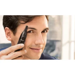 Heren Philips Neus-, Oor- en Wenkbrauwtrimmer Series 5000 NT5650/16 1 set