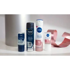 NIVEA 6x Anti- Transpirant Roller Derma Dry Control 50 ml