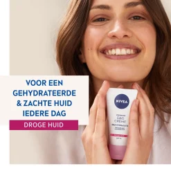 NIVEA 3x Dagcrème Voedend SPF 15 50 ml