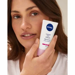 NIVEA 3x Dagcrème Voedend SPF 15 50 ml