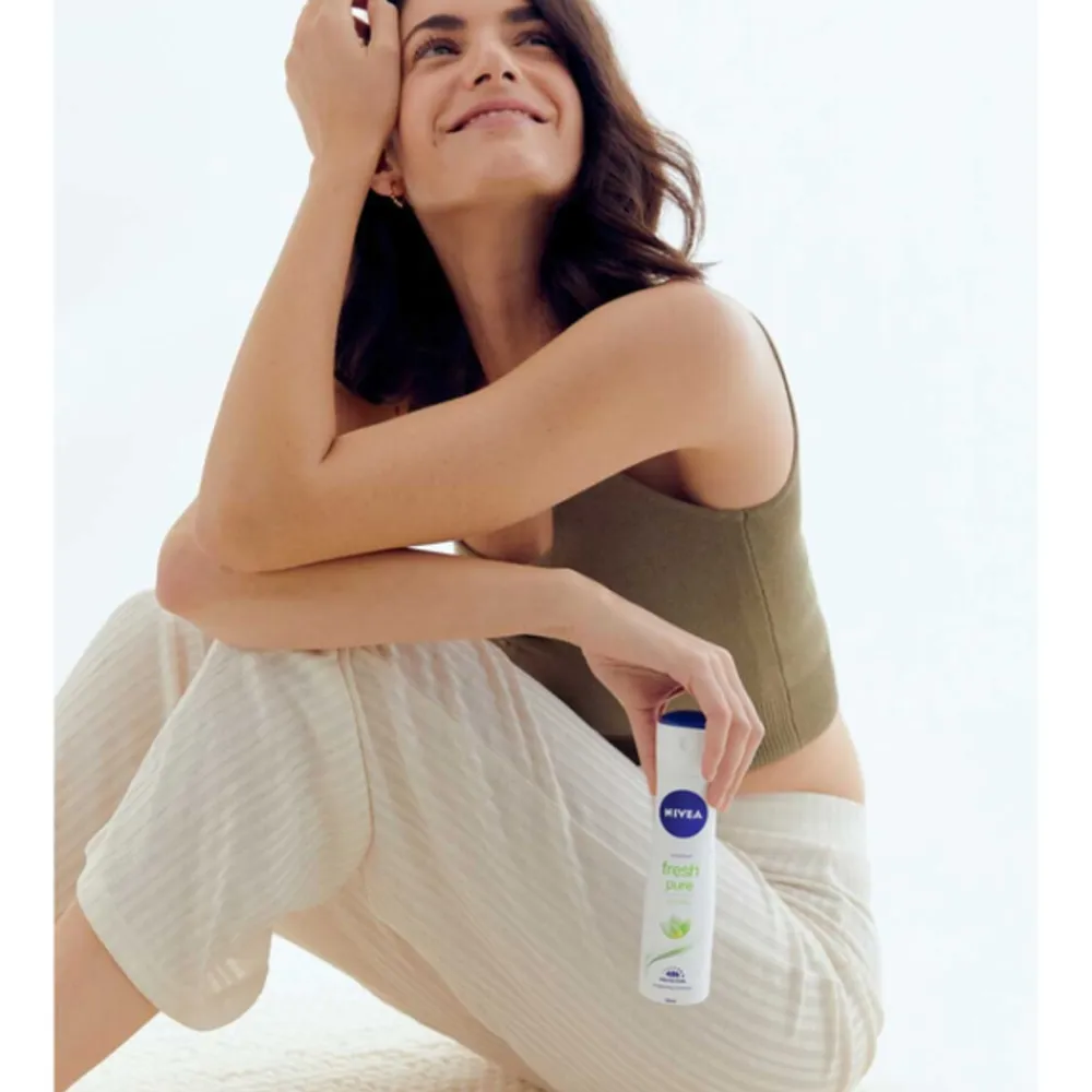 NIVEA 6x Deodorant Spray Pure & Natural Jasmine 150 ml